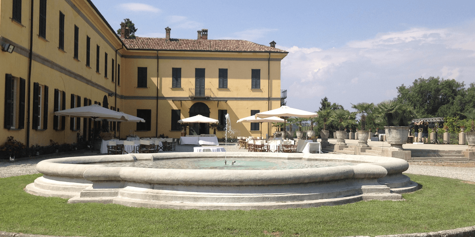 location eventi, location matrimoni milano, location per matrimoni, matrimonio civile milano, eventi aziendali milano, location matrimonio, mostra sposi, villa per matrimoni, villa per matrimoni lombardia